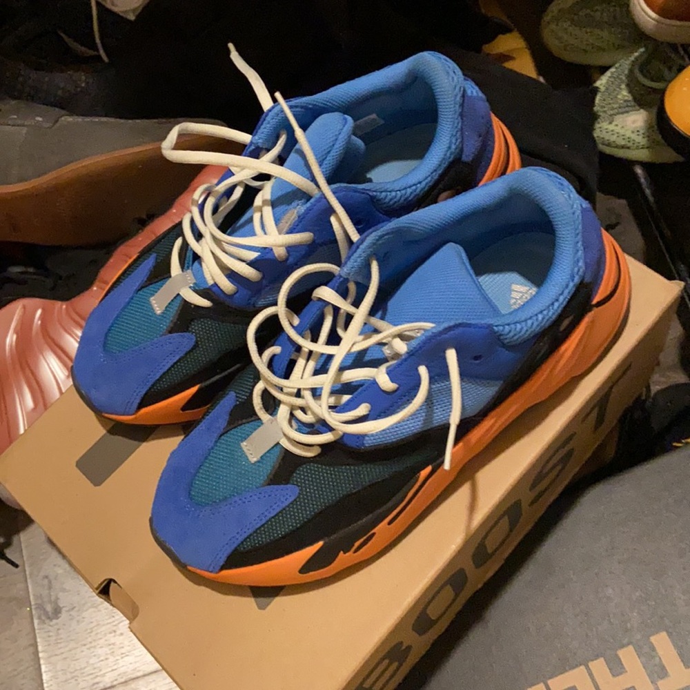 Size 9 yeezy